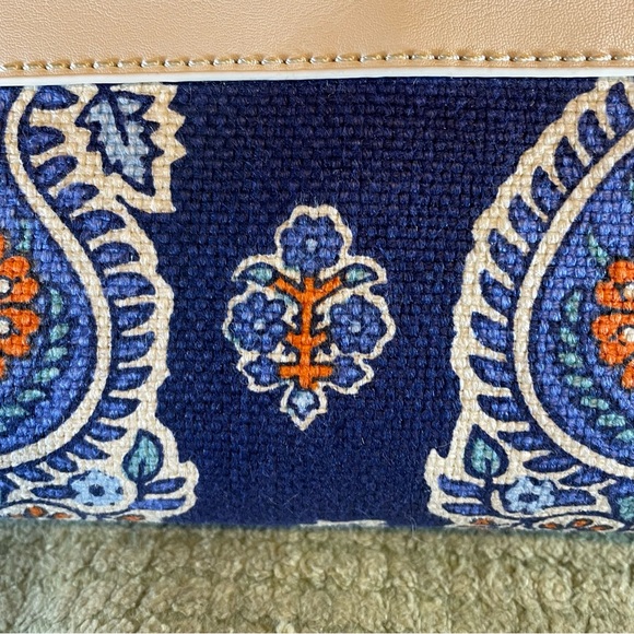 Spartina 449 Boheme Tassel Wristlet - Picture 5 of 10